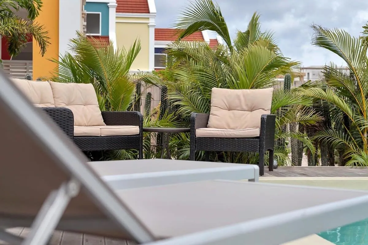 Blue Breeze Apartment In Water Villas Kralendijk